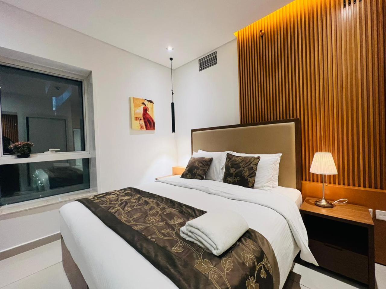 High Floor With City Skyline & Burj Khalifa View 3 Bedroom Unit Marina ดูไบ ภายนอก รูปภาพ