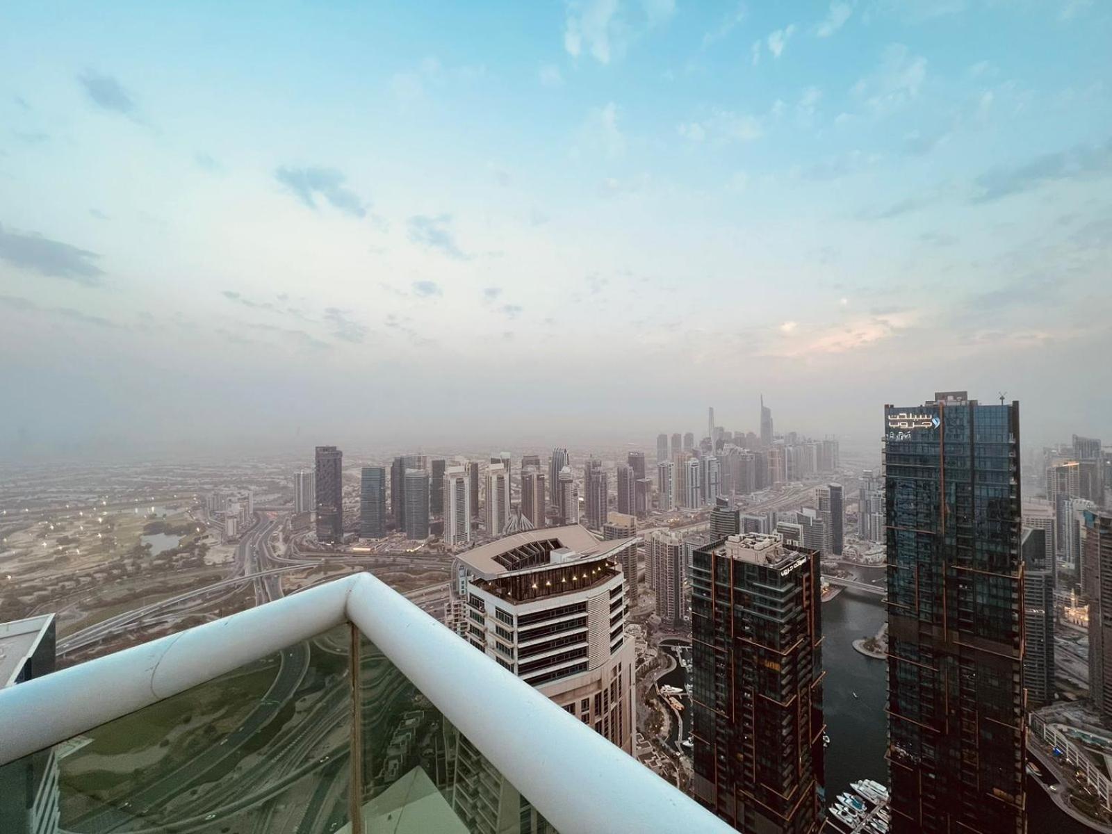 High Floor With City Skyline & Burj Khalifa View 3 Bedroom Unit Marina ดูไบ ภายนอก รูปภาพ