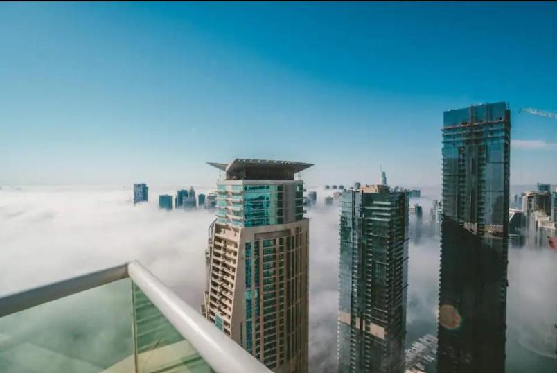 High Floor With City Skyline & Burj Khalifa View 3 Bedroom Unit Marina ดูไบ ภายนอก รูปภาพ